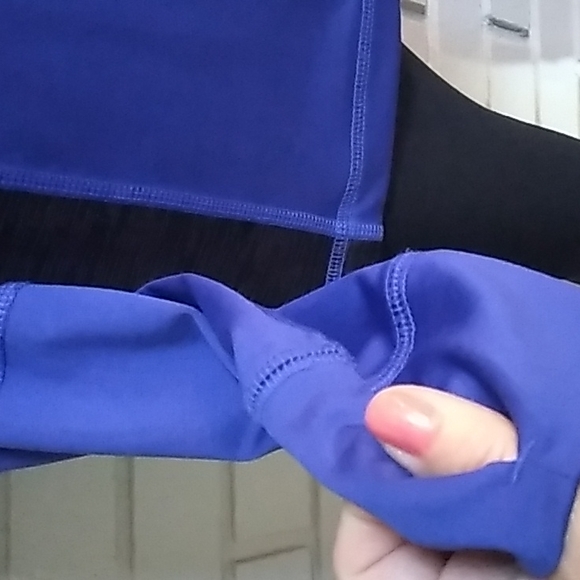 Tek Gear Women's Zip Up Workout Jacket. Size M/L See Measurements - Picture 3 of 11